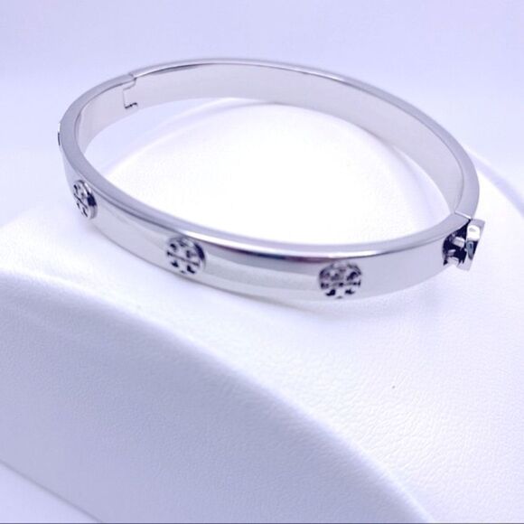 Tory Burch Jewelry - NWT Tory Burch Silver Double Raised T Hinged Bangle Bracelet